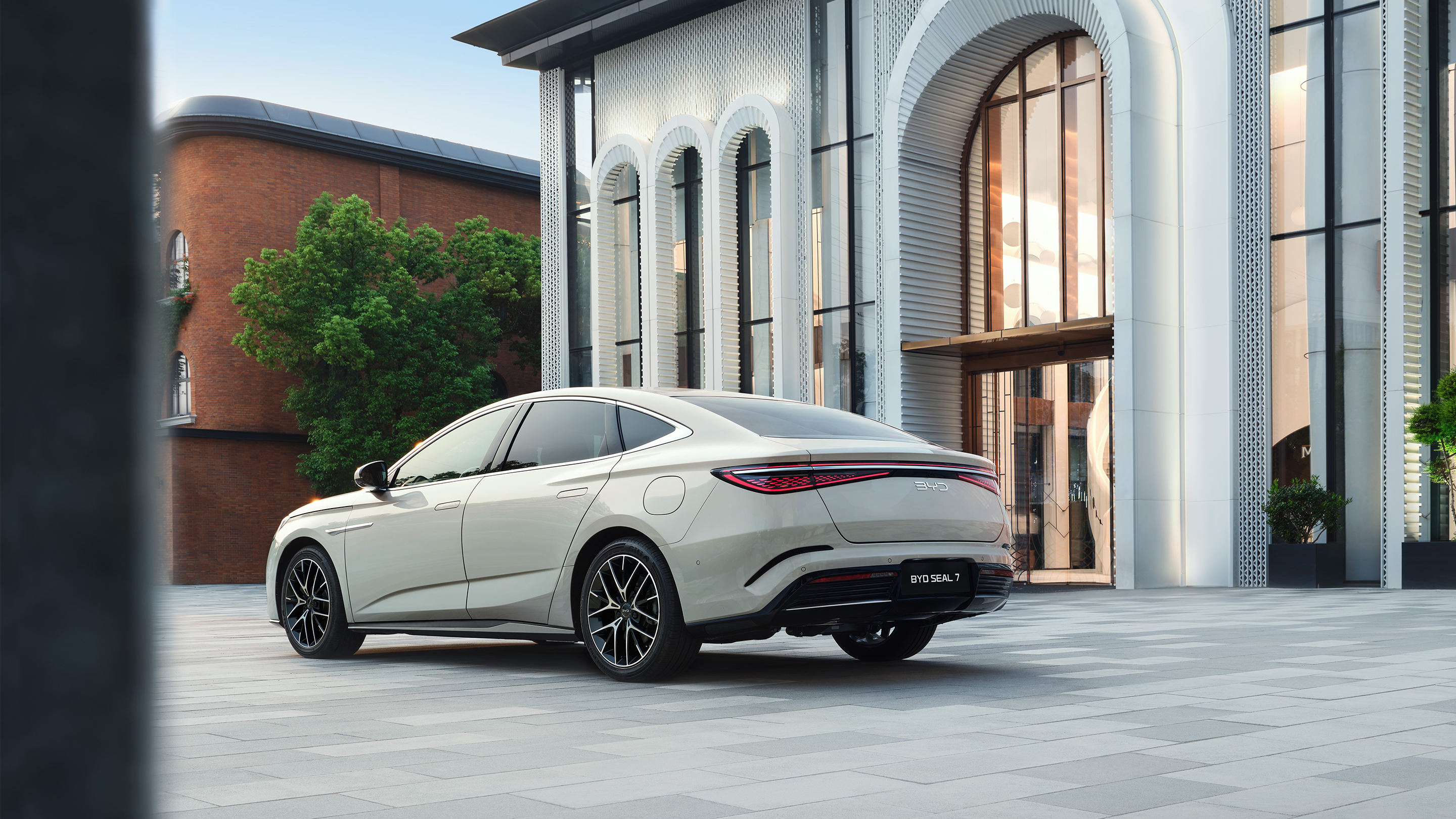 JBO竞博 SEAL 7 DM-i