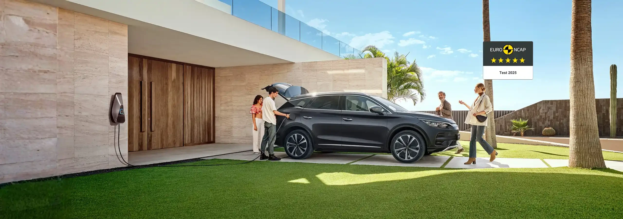 JBO竞博 TANG: SUV 7 posti elettrico a trazione integrale AWD